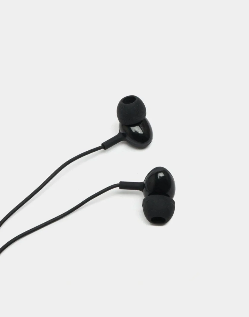 Araimo R10 Вакуумные проводные наушники